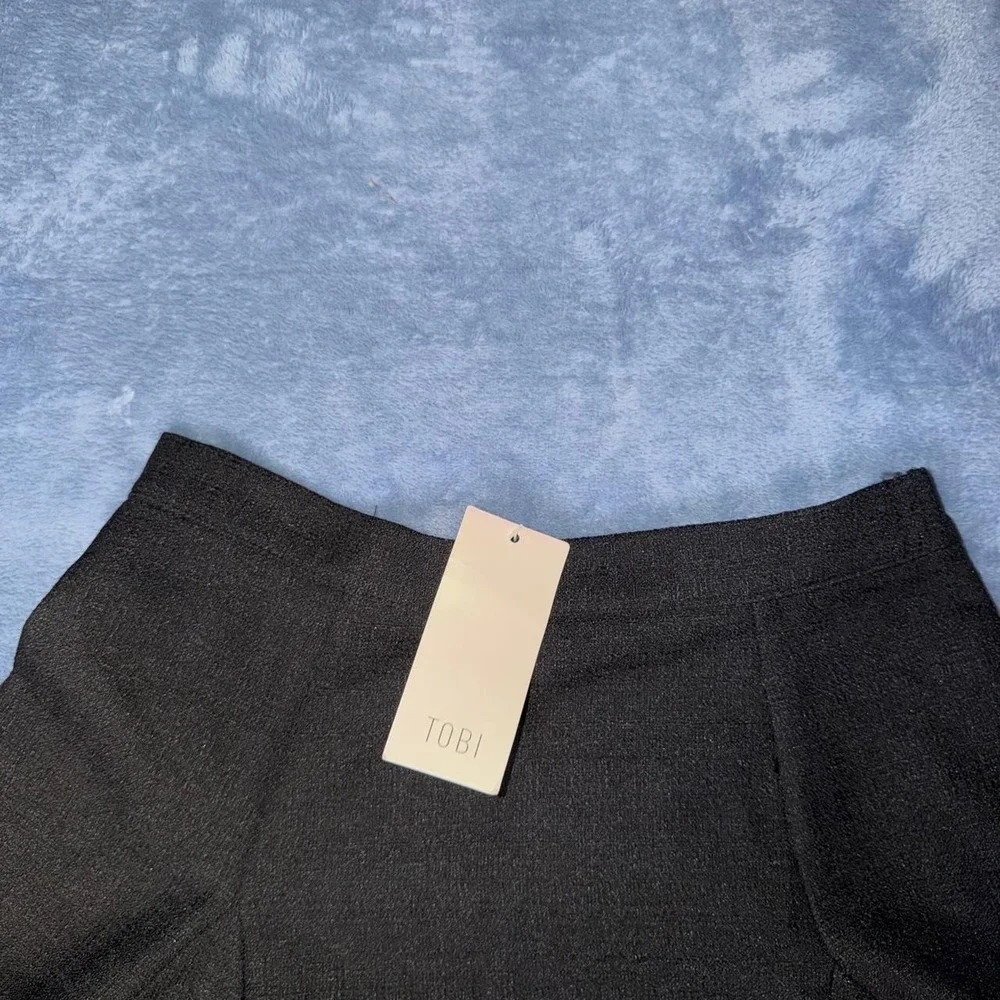 N/A tobi black